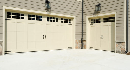 Overhead door installer Milwaukee