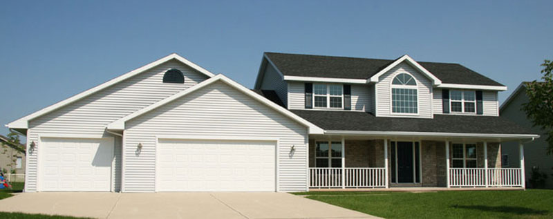 Residential Garage door service Milwaukee Wisconsin